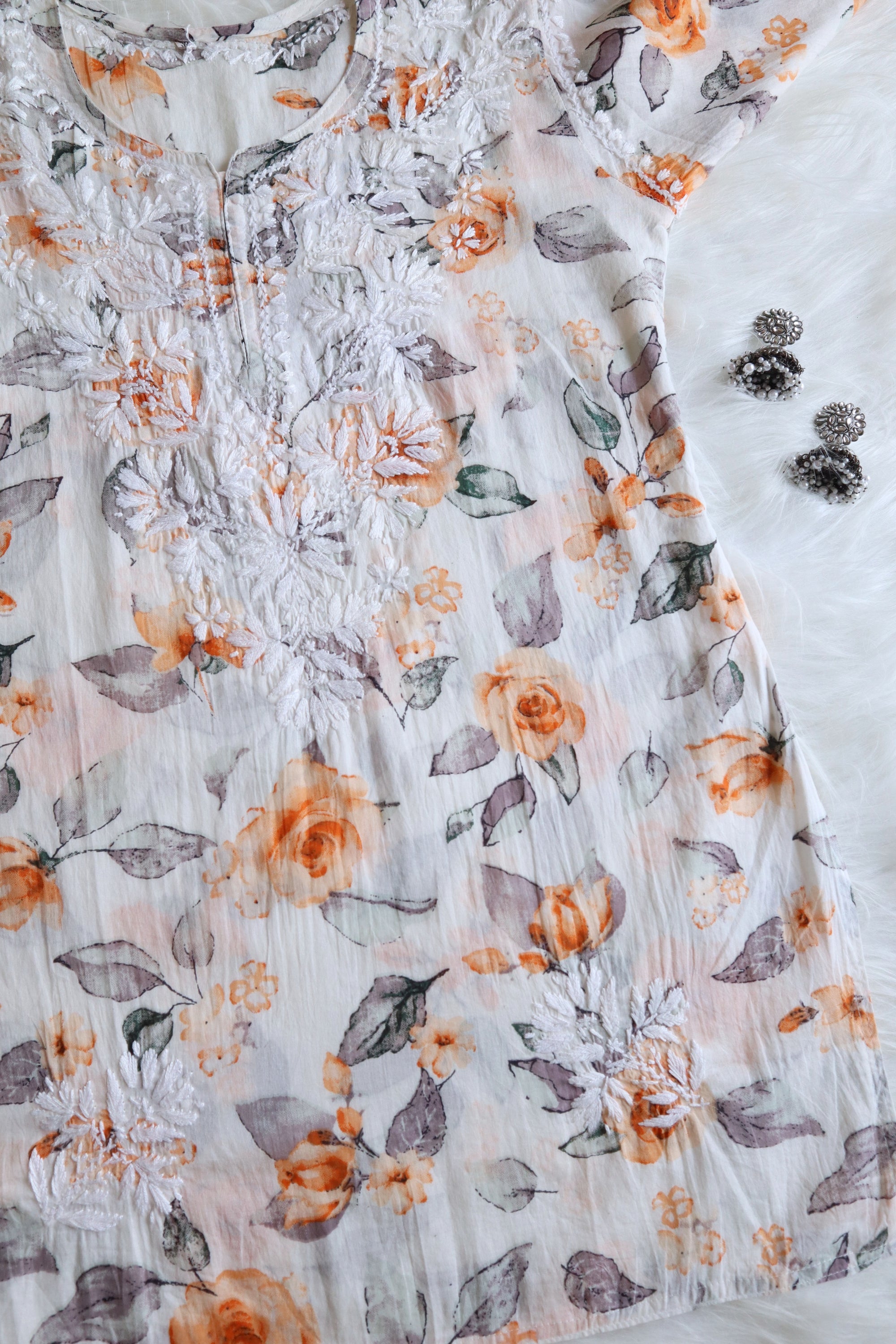 Gul White & Yellow Rose Short Mulmul Kurta