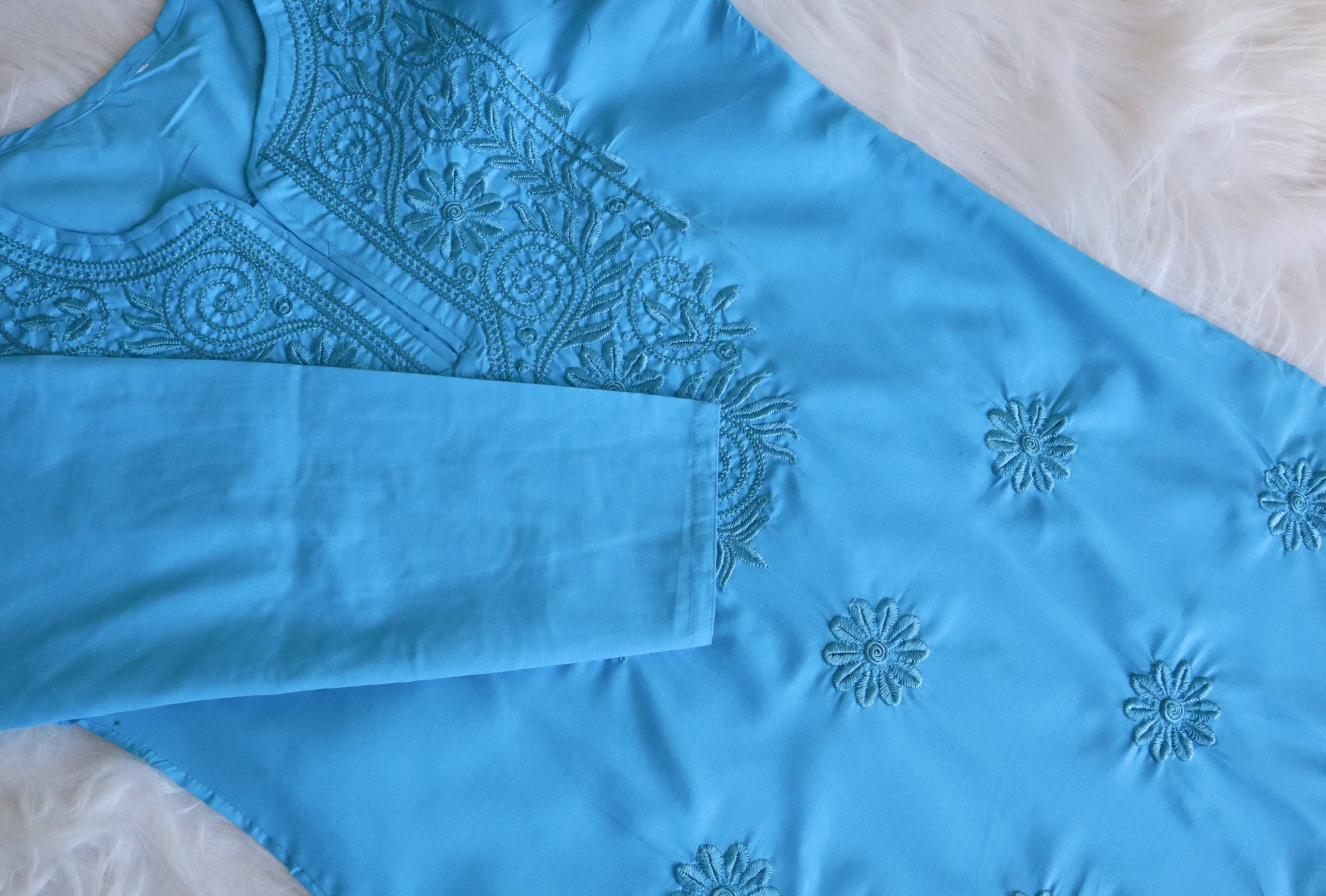 Aafiyat Turquoise Long Cotton kurta